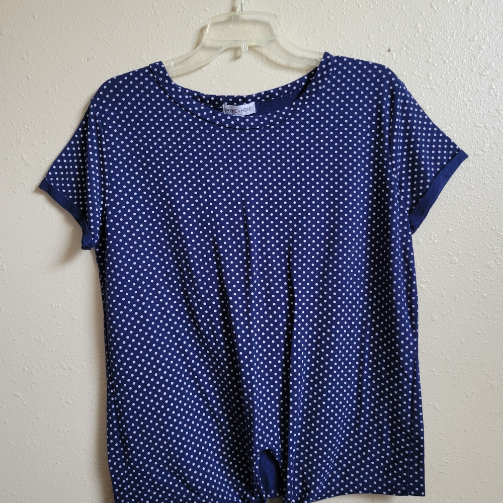 Thyme & Honey Polka Dot Short Sleeve Tie Front Shirt‎ - Size M